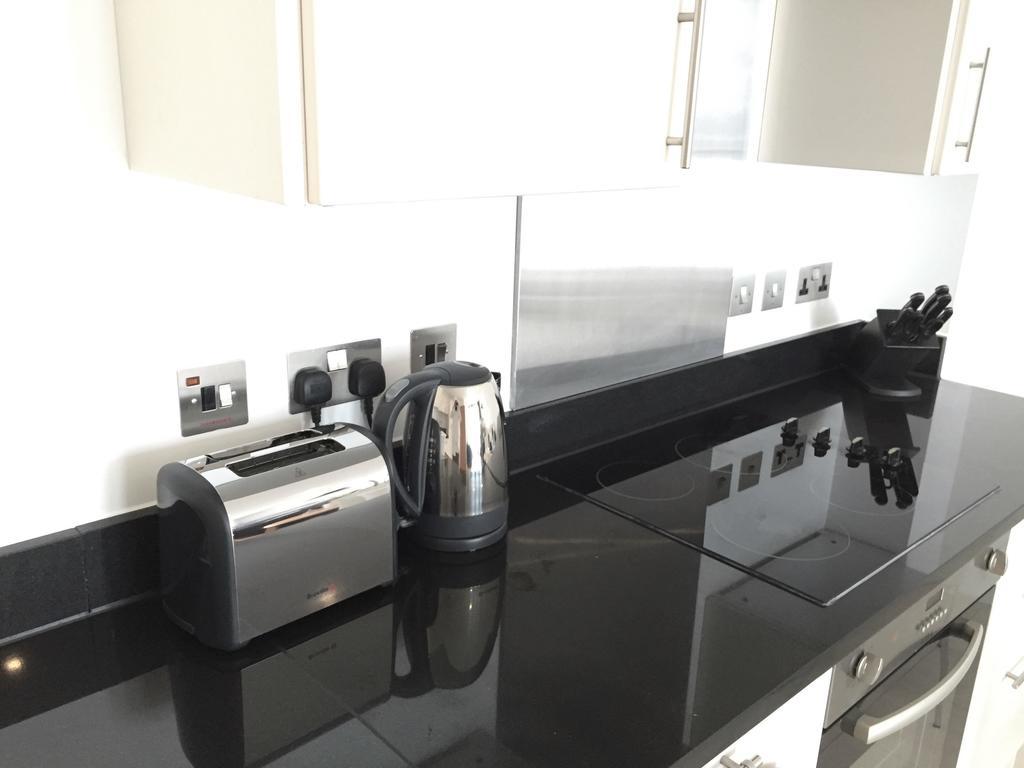 イルフォードOlympic One Eightyアパートメント 部屋 写真
